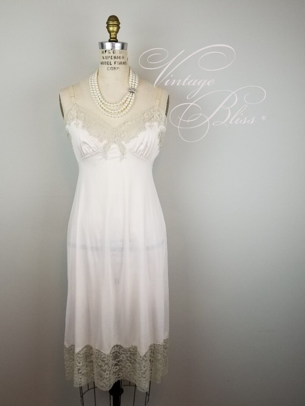 Vintage 1950's Romantic Pink Champagne Lace Trimmed Slip Chemise Bust Size 32~34